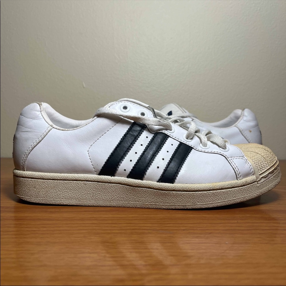 Adidas Shell Toe Sneakers